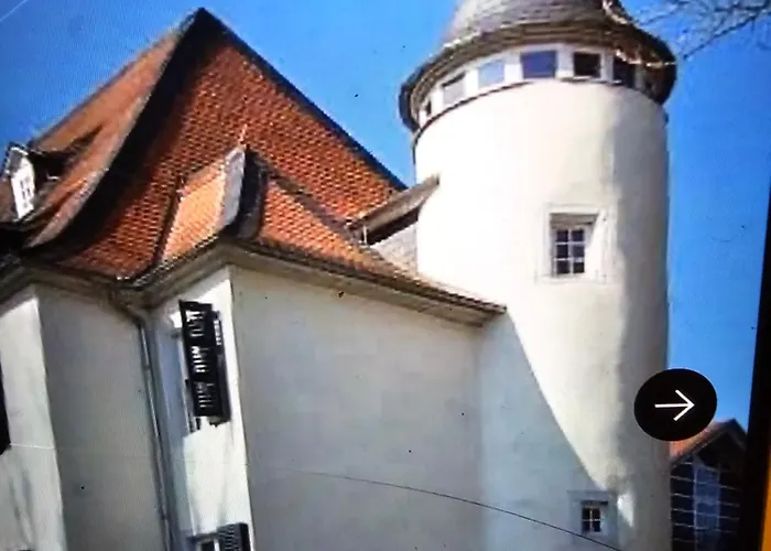 בית אירוח Schloss Rockenhausen